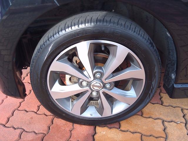 デイズ ハイウェイスター　Ｇターボ　地デジＴＶ　運転席エアバッグ　電格ドアミラー　スマキー　ナビＴＶ　ベンチシート　ＥＴＣ　バックモニター　セキュリティーアラーム　エアコン　ＡＢＳ　パワステ　キーレスエントリー　助手席エアバック　アルミ（16枚目）