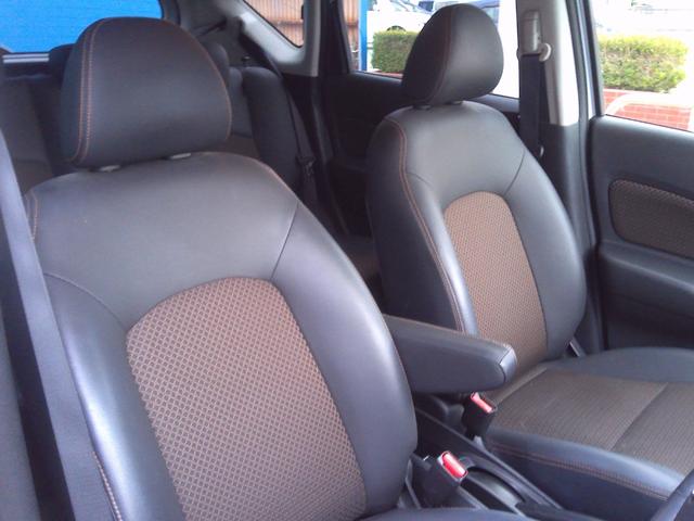 ノート メダリスト　エマージェンシーブレーキパッケージ　Ｂｌｕｅｔｏｏｔｈオーディオ　地デジＴＶ　横滑り防止　衝突安全ボディ　３６０度カメラ　バックカメラ　セキュリティアラーム　スマートキー　Ａストップ　ＴＶナビ　エアバッグ　全席ＰＷ　パワーステアリング（27枚目）