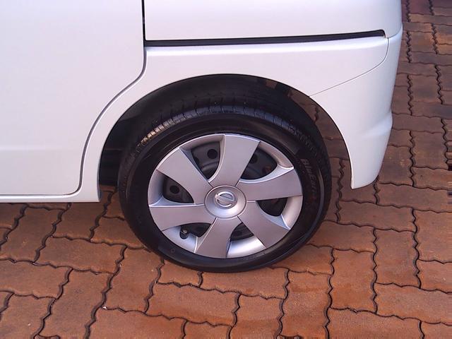 ルークス Ｇ　格納ミラー　スマートキープッシュスタート　ベンチ　セキュリティアラーム　キーレスエントリー　フルフラットシート　運転席助手席エアバック　エアバック　パワステ　オートエアコン　ＰＷ　衝突安全ボディ（18枚目）