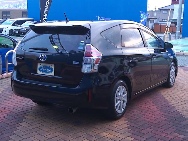 TOYOTA PRIUS ALPHA S