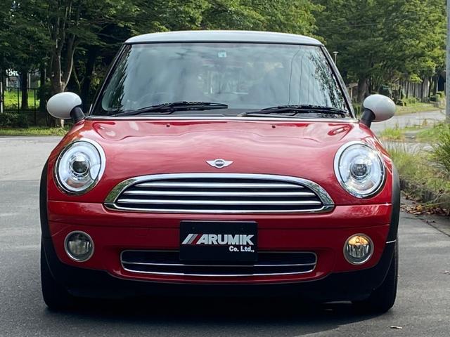 ＭＩＮＩ クーパー　ナビ　アルミホイール　ＣＶＴ　盗難防止システム　ＡＢＳ　エアコン　パワーステアリング（12枚目）