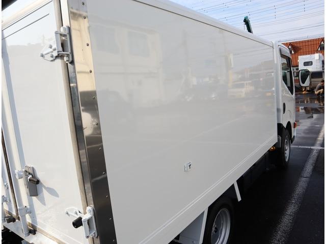 冷蔵冷凍車　冷蔵冷凍車　－２０℃　アルナ箱　低屋根　１．５トン(33枚目)