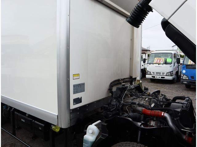 冷蔵冷凍車　冷蔵冷凍車　－３０℃　低床ワイドロング　ターボ　オートマ　日本フルハーフ　三菱重工　積載２９５０ｋｇ(42枚目)