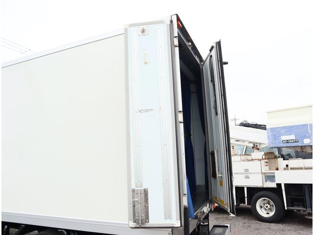 冷蔵冷凍車　冷蔵冷凍車　－３０℃　低床ワイドロング　ターボ　オートマ　日本フルハーフ　三菱重工　積載２９５０ｋｇ(59枚目)