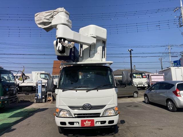 トヨエース 　☆高所作業車☆ＳＮ１５Ｂ☆アイチ☆３ペダル６速☆電格ミラー☆集中ロック☆キーレス☆ナビ☆バックカメラ☆電動パーキングブレーキ☆ターボ☆電工仕様☆ＦＲＰバケット☆サブバッテリー☆２０５／８０Ｒ１７．５（8枚目）