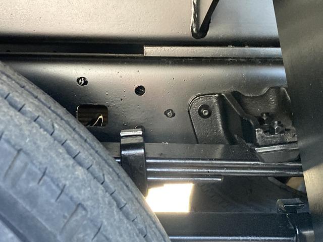 トヨエース 　☆高所作業車☆ＳＮ１５Ｂ☆アイチ☆３ペダル６速☆電格ミラー☆集中ロック☆キーレス☆ナビ☆バックカメラ☆電動パーキングブレーキ☆ターボ☆電工仕様☆ＦＲＰバケット☆サブバッテリー☆２０５／８０Ｒ１７．５（20枚目）