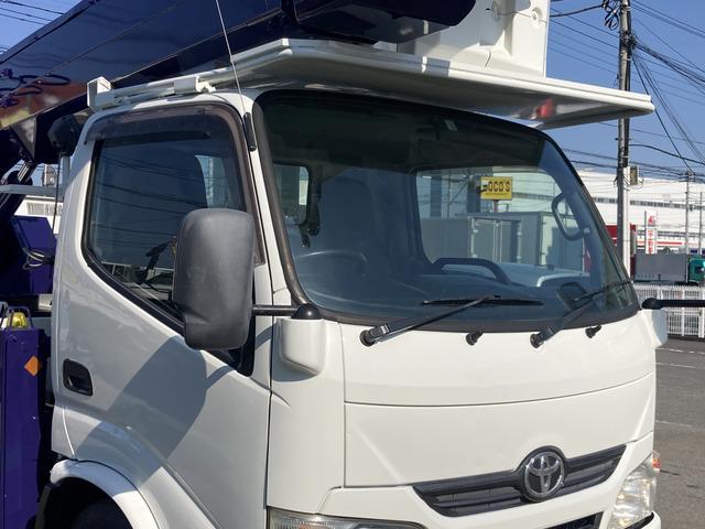 トヨエース 　☆高所作業車☆ＳＮ１５Ｂ☆アイチ☆３ペダル６速☆電格ミラー☆集中ロック☆キーレス☆ナビ☆バックカメラ☆電動パーキングブレーキ☆ターボ☆電工仕様☆ＦＲＰバケット☆サブバッテリー☆２０５／８０Ｒ１７．５（25枚目）