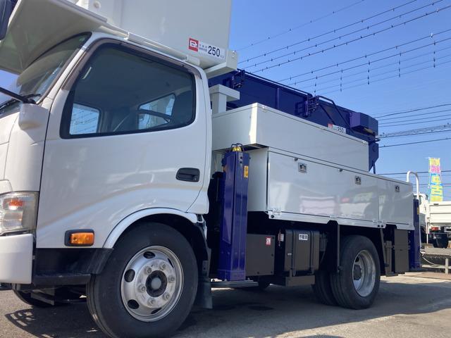 トヨエース 　☆高所作業車☆ＳＮ１５Ｂ☆アイチ☆３ペダル６速☆電格ミラー☆集中ロック☆キーレス☆ナビ☆バックカメラ☆電動パーキングブレーキ☆ターボ☆電工仕様☆ＦＲＰバケット☆サブバッテリー☆２０５／８０Ｒ１７．５（40枚目）