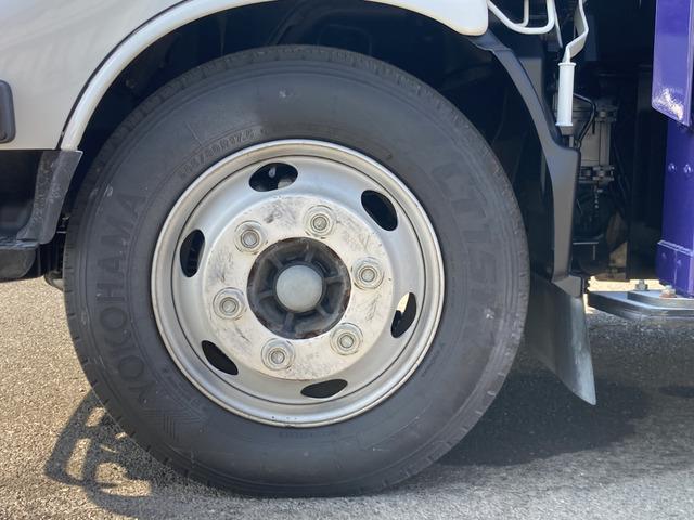 トヨエース 　☆高所作業車☆ＳＮ１５Ｂ☆アイチ☆３ペダル６速☆電格ミラー☆集中ロック☆キーレス☆ナビ☆バックカメラ☆電動パーキングブレーキ☆ターボ☆電工仕様☆ＦＲＰバケット☆サブバッテリー☆２０５／８０Ｒ１７．５（44枚目）