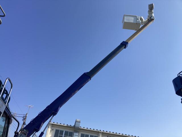 トヨエース 　☆高所作業車☆ＳＮ１５Ｂ☆アイチ☆３ペダル６速☆電格ミラー☆集中ロック☆キーレス☆ナビ☆バックカメラ☆電動パーキングブレーキ☆ターボ☆電工仕様☆ＦＲＰバケット☆サブバッテリー☆２０５／８０Ｒ１７．５（52枚目）