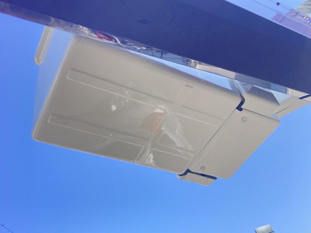 トヨエース 　☆高所作業車☆ＳＮ１５Ｂ☆アイチ☆３ペダル６速☆電格ミラー☆集中ロック☆キーレス☆ナビ☆バックカメラ☆電動パーキングブレーキ☆ターボ☆電工仕様☆ＦＲＰバケット☆サブバッテリー☆２０５／８０Ｒ１７．５（55枚目）