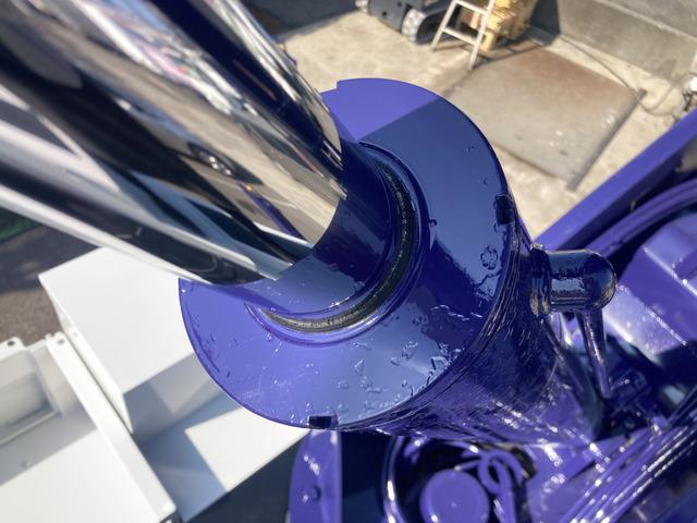 トヨエース 　☆高所作業車☆ＳＮ１５Ｂ☆アイチ☆３ペダル６速☆電格ミラー☆集中ロック☆キーレス☆ナビ☆バックカメラ☆電動パーキングブレーキ☆ターボ☆電工仕様☆ＦＲＰバケット☆サブバッテリー☆２０５／８０Ｒ１７．５（57枚目）