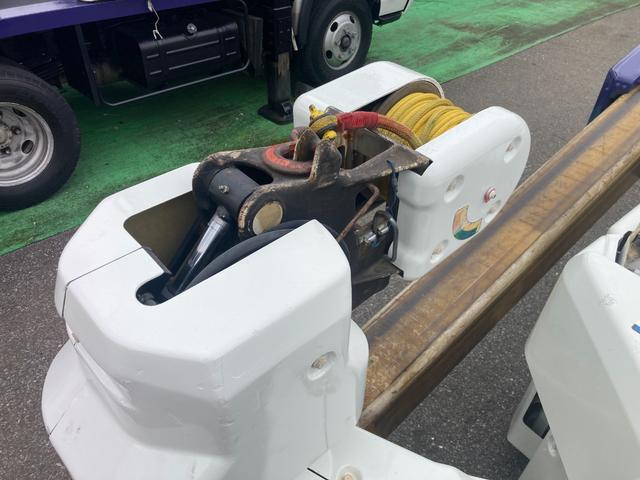 トヨエース 　☆高所作業車☆ＳＮ１５Ｂ☆アイチ☆３ペダル６速☆電格ミラー☆集中ロック☆キーレス☆ナビ☆バックカメラ☆電動パーキングブレーキ☆ターボ☆電工仕様☆ＦＲＰバケット☆サブバッテリー☆２０５／８０Ｒ１７．５（60枚目）