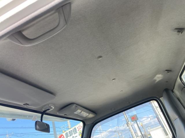 トヨエース 　☆高所作業車☆ＳＮ１５Ｂ☆アイチ☆３ペダル６速☆電格ミラー☆集中ロック☆キーレス☆ナビ☆バックカメラ☆電動パーキングブレーキ☆ターボ☆電工仕様☆ＦＲＰバケット☆サブバッテリー☆２０５／８０Ｒ１７．５（80枚目）