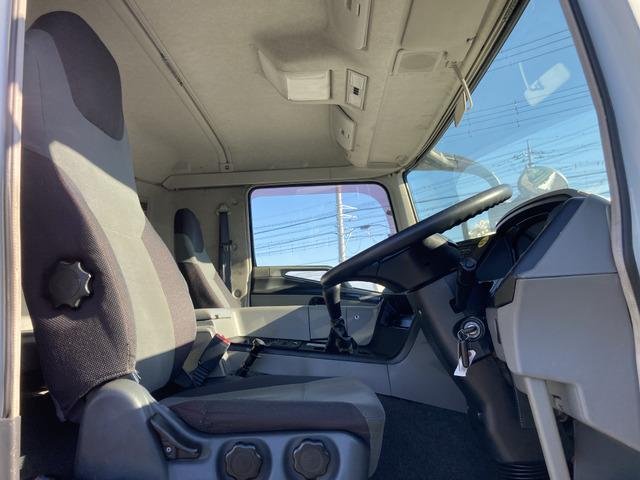 スーパーグレート ベースグレード ☆土砂禁深ダンプ☆積載10000kg☆荷台内寸:幅230×長915×高171=36立米☆3ペダル7速☆電格ミラー☆集中ロック☆ETC☆2デフ☆寝台付☆12800ccターボ☆1R22.5☆極東開発(66枚目)