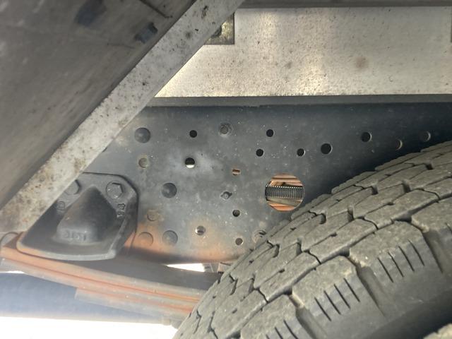 ファイター ベースグレード ☆アルミウィング☆標準☆積載2550kg☆荷台内寸:幅223×長626×高234☆フロア鉄板張☆ラッシングレール☆3ペダル6速☆電格ミラー☆集中ロック☆ETC☆ナビ☆TV☆バックカメラ☆ターボ☆HID(19枚目)