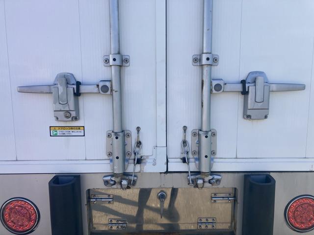 ファイター ベースグレード ☆アルミウィング☆標準☆積載2550kg☆荷台内寸:幅223×長626×高234☆フロア鉄板張☆ラッシングレール☆3ペダル6速☆電格ミラー☆集中ロック☆ETC☆ナビ☆TV☆バックカメラ☆ターボ☆HID(56枚目)