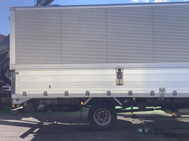 コンドル ベースグレード ☆アルミウイング☆ワイドキャビン☆積載3200kg☆荷台内寸:幅241×長623×高232☆3ペダル6速☆電格ミラー☆集中ロック☆ETC☆バックカメラ☆6400ccターボ☆ラッシングレール☆HID(9枚目)