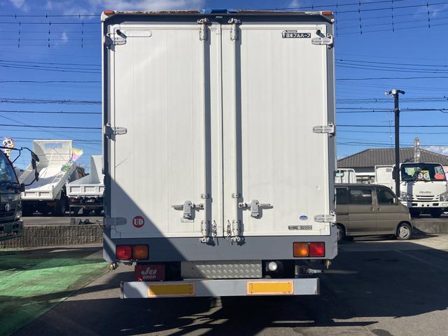 コンドル ベースグレード ☆アルミウイング☆ワイドキャビン☆積載3200kg☆荷台内寸:幅241×長623×高232☆3ペダル6速☆電格ミラー☆集中ロック☆ETC☆バックカメラ☆6400ccターボ☆ラッシングレール☆HID(13枚目)