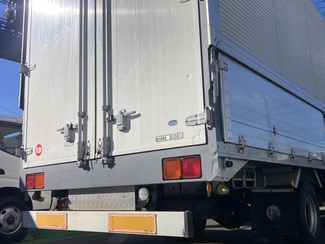 コンドル ベースグレード ☆アルミウイング☆ワイドキャビン☆積載3200kg☆荷台内寸:幅241×長623×高232☆3ペダル6速☆電格ミラー☆集中ロック☆ETC☆バックカメラ☆6400ccターボ☆ラッシングレール☆HID(30枚目)