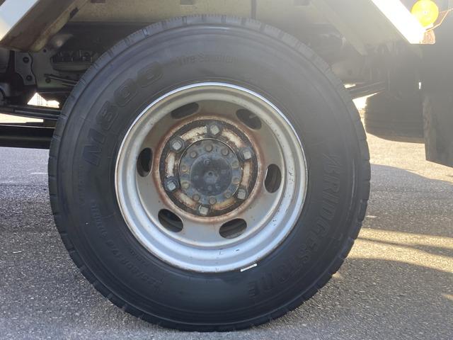 コンドル ベースグレード ☆アルミウイング☆ワイドキャビン☆積載3200kg☆荷台内寸:幅241×長623×高232☆3ペダル6速☆電格ミラー☆集中ロック☆ETC☆バックカメラ☆6400ccターボ☆ラッシングレール☆HID(42枚目)