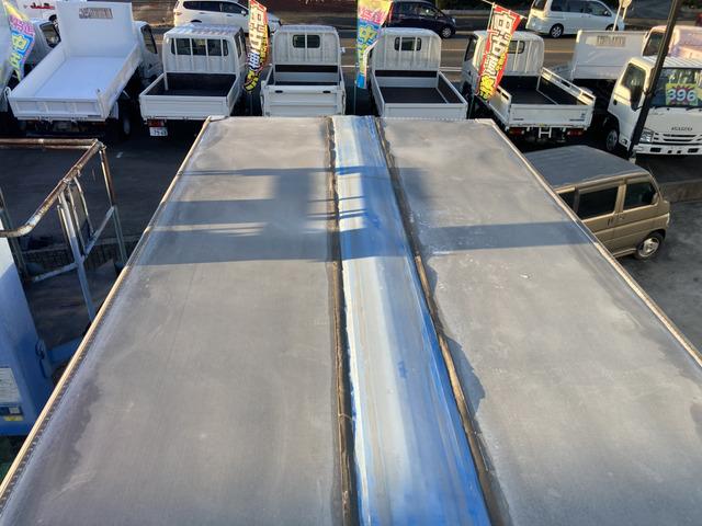 コンドル ベースグレード ☆アルミウイング☆ワイドキャビン☆積載3200kg☆荷台内寸:幅241×長623×高232☆3ペダル6速☆電格ミラー☆集中ロック☆ETC☆バックカメラ☆6400ccターボ☆ラッシングレール☆HID(59枚目)