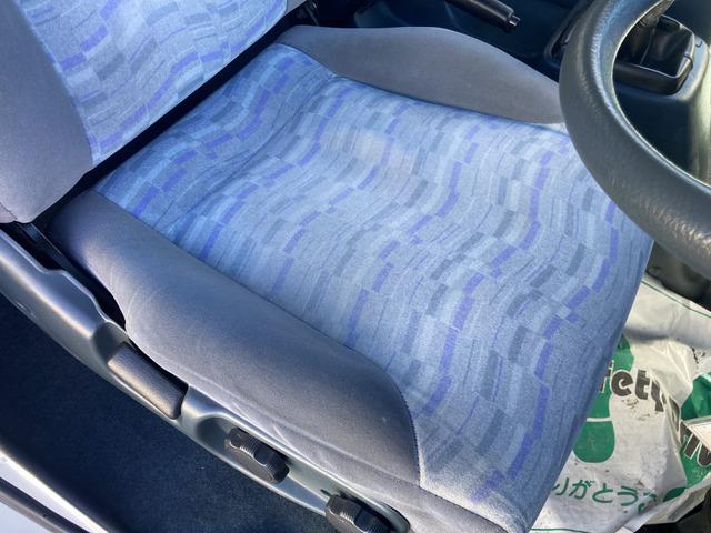 コンドル ベースグレード ☆アルミウイング☆ワイドキャビン☆積載3200kg☆荷台内寸:幅241×長623×高232☆3ペダル6速☆電格ミラー☆集中ロック☆ETC☆バックカメラ☆6400ccターボ☆ラッシングレール☆HID(64枚目)