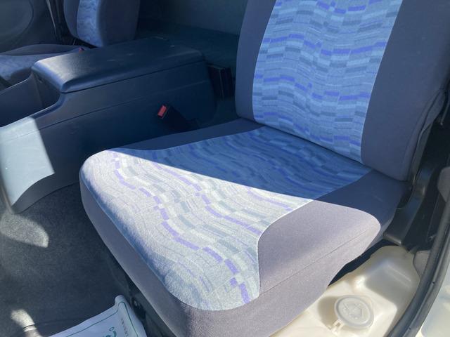 コンドル ベースグレード ☆アルミウイング☆ワイドキャビン☆積載3200kg☆荷台内寸:幅241×長623×高232☆3ペダル6速☆電格ミラー☆集中ロック☆ETC☆バックカメラ☆6400ccターボ☆ラッシングレール☆HID(67枚目)