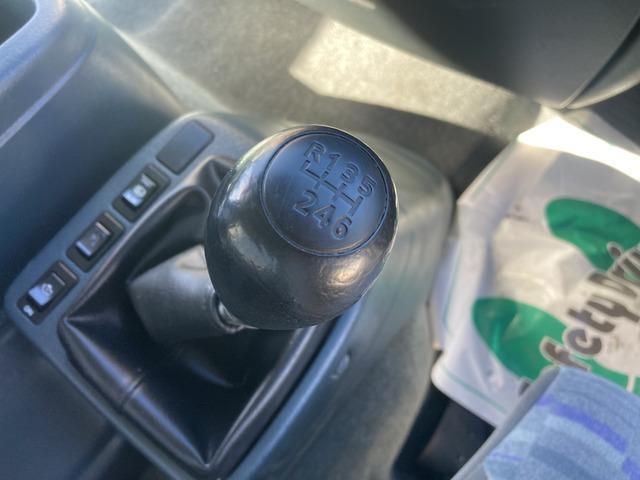 コンドル ベースグレード ☆アルミウイング☆ワイドキャビン☆積載3200kg☆荷台内寸:幅241×長623×高232☆3ペダル6速☆電格ミラー☆集中ロック☆ETC☆バックカメラ☆6400ccターボ☆ラッシングレール☆HID(68枚目)