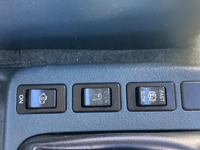 コンドル ベースグレード ☆アルミウイング☆ワイドキャビン☆積載3200kg☆荷台内寸:幅241×長623×高232☆3ペダル6速☆電格ミラー☆集中ロック☆ETC☆バックカメラ☆6400ccターボ☆ラッシングレール☆HID(77枚目)