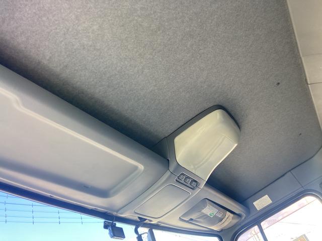 コンドル ベースグレード ☆アルミウイング☆ワイドキャビン☆積載3200kg☆荷台内寸:幅241×長623×高232☆3ペダル6速☆電格ミラー☆集中ロック☆ETC☆バックカメラ☆6400ccターボ☆ラッシングレール☆HID(80枚目)