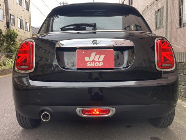 ＭＩＮＩ ヴィクトリア　☆ナビパッケージ☆スポーツレザーステアリング☆アームレスト☆Ｂｌｕｅｔｏｏｔｈオーディオ☆バックモニター☆液晶ルームミラー☆ＬＥＤヘッドランプ☆ＬＥＤリアコンビランプ☆ＥＴＣ☆キーレス☆禁煙車（33枚目）