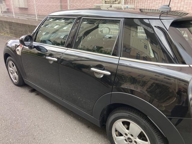 ＭＩＮＩ ヴィクトリア　☆ナビパッケージ☆スポーツレザーステアリング☆アームレスト☆Ｂｌｕｅｔｏｏｔｈオーディオ☆バックモニター☆液晶ルームミラー☆ＬＥＤヘッドランプ☆ＬＥＤリアコンビランプ☆ＥＴＣ☆キーレス☆禁煙車（36枚目）