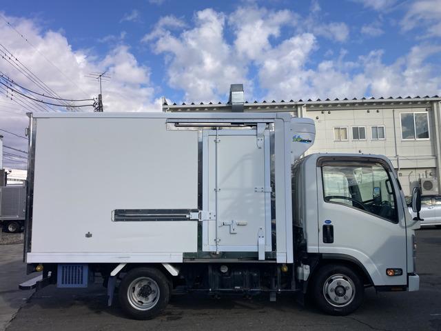 エルフトラック ☆冷蔵冷凍車☆-30度設定☆超低温冷凍車☆スタンバイ装置※コード欠☆サイドドア☆積載2000kg☆荷台内寸:幅171×長318×高165☆3ペダル5速☆電格ミラ☆キーレス☆ETC☆バックカメラ☆ターボ(7枚目)