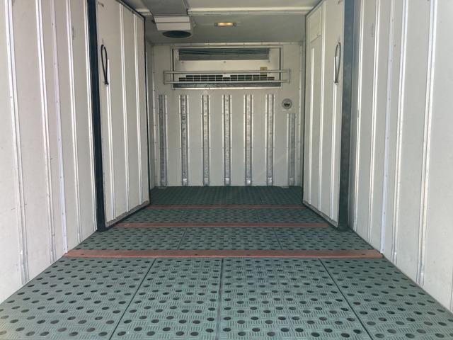 エルフトラック ☆冷蔵冷凍車☆-30度設定☆超低温冷凍車☆スタンバイ装置※コード欠☆サイドドア☆積載2000kg☆荷台内寸:幅171×長318×高165☆3ペダル5速☆電格ミラ☆キーレス☆ETC☆バックカメラ☆ターボ(51枚目)