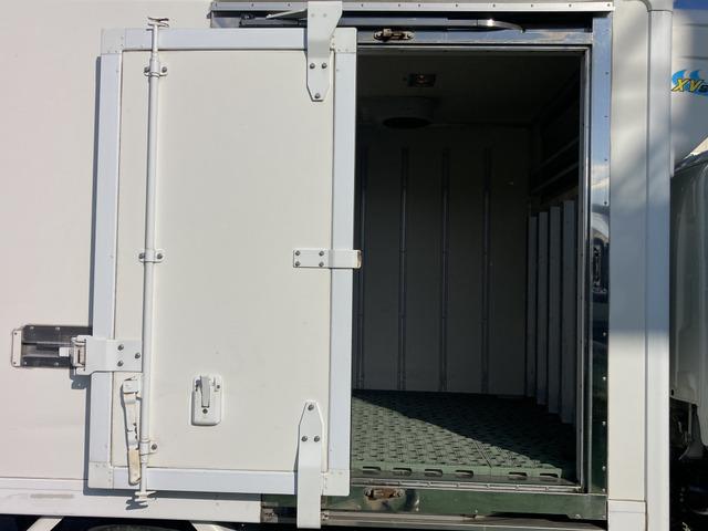 エルフトラック ☆冷蔵冷凍車☆-30度設定☆超低温冷凍車☆スタンバイ装置※コード欠☆サイドドア☆積載2000kg☆荷台内寸:幅171×長318×高165☆3ペダル5速☆電格ミラ☆キーレス☆ETC☆バックカメラ☆ターボ(55枚目)