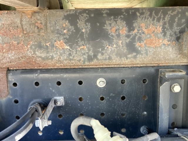 キャンター 　☆ダブルキャブクレーン☆ワイドロング☆ラジコン付☆フックイン☆２．９３ｔ吊り☆積載２３００ｋｇ☆荷台内寸：１９１×３３５☆荷台鉄板張り☆６速ＡＴ☆キーレス☆ＥＴＣ☆バックカメラ☆ドラレコ☆リアクーラー（20枚目）