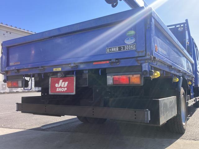 キャンター 　☆ダブルキャブクレーン☆ワイドロング☆ラジコン付☆フックイン☆２．９３ｔ吊り☆積載２３００ｋｇ☆荷台内寸：１９１×３３５☆荷台鉄板張り☆６速ＡＴ☆キーレス☆ＥＴＣ☆バックカメラ☆ドラレコ☆リアクーラー（30枚目）