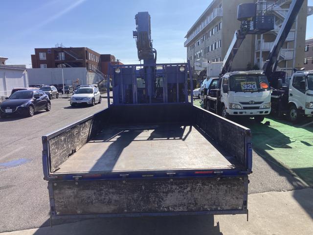 キャンター 　☆ダブルキャブクレーン☆ワイドロング☆ラジコン付☆フックイン☆２．９３ｔ吊り☆積載２３００ｋｇ☆荷台内寸：１９１×３３５☆荷台鉄板張り☆６速ＡＴ☆キーレス☆ＥＴＣ☆バックカメラ☆ドラレコ☆リアクーラー（43枚目）