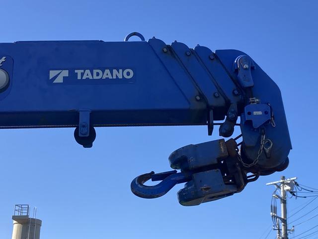 キャンター 　☆ダブルキャブクレーン☆ワイドロング☆ラジコン付☆フックイン☆２．９３ｔ吊り☆積載２３００ｋｇ☆荷台内寸：１９１×３３５☆荷台鉄板張り☆６速ＡＴ☆キーレス☆ＥＴＣ☆バックカメラ☆ドラレコ☆リアクーラー（62枚目）