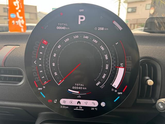 ＭＩＮＩ ジョンクーパーワークス　コンバーチブル　ＪＣＷトリム　ガラスコーティング　レジェンドグレー　ユニオンジャック幌　純正ドラレコ　ＪＣＷドアピン　Ｏｐドアミラー　ＥＴＣ　本革　シートベンチレーション　シートヒーター　ステアリングヒーター　ハーマンカードン（39枚目）