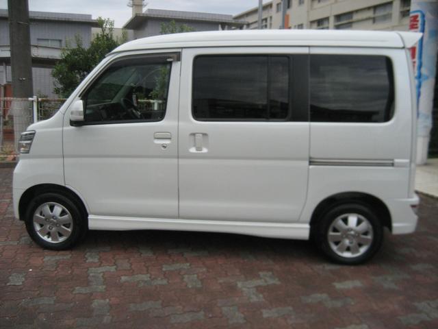 アトレーワゴン カスタムターボＲＳリミテッド　ＳＡＩＩＩ　スマアシＩＩＩ・ナビ・フルセグ・バックカメラ・ＥＴＣ・ＬＥＤライト・左側パワースライドドア・スマートキー・プッシュスタート・Ｂｌｕｅｔｏｏｔｈ（10枚目）