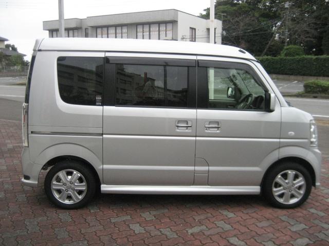 エブリイワゴン ＰＺターボスペシャル　ナビ・ＴＶ・バックカメラ・ＥＴＣ・両側パワースライドドア・ＤＶＤ・ＣＤ・キーレス（6枚目）