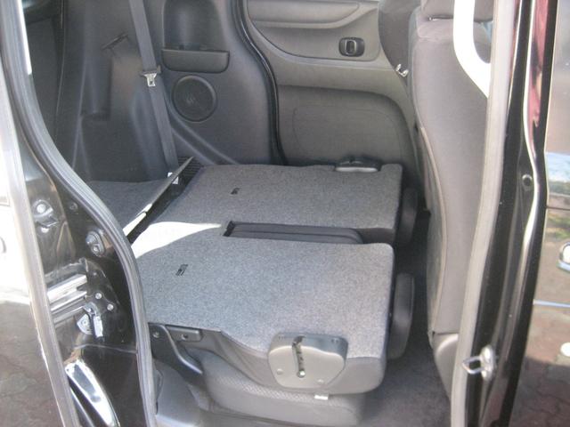 Ｎ－ＢＯＸカスタム Ｇ　ＳＳパッケージ　衝突被害軽減ブレーキ・ナビ・ＴＶ・バックカメラ・両側パワースライドドア・シートヒーター・スマートキー・プッシュスタート・キセノン（18枚目）