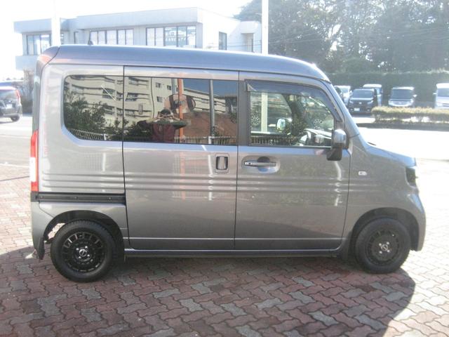 N-VAN+スタイル ファン・ホンダセンシング カロッツェリアナビ・バックカメラ・ETC・衝突被害軽減ブレーキ・LEDライト・前後ドライブレコーダー・スマートキー・プッシュスタート(6枚目)