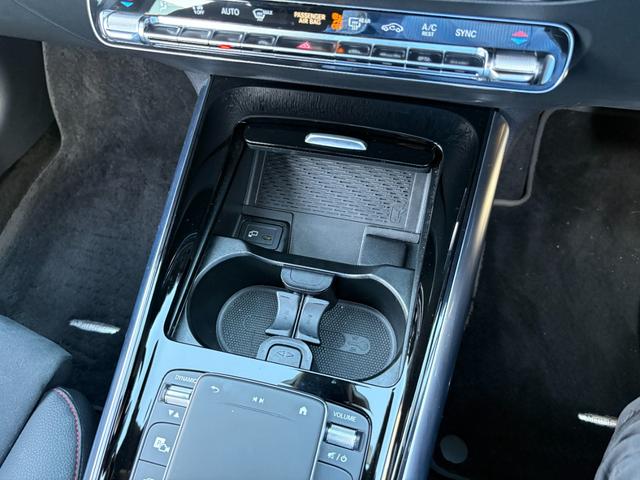 Ｂクラス Ｂ１８０　ＡＭＧライン　ユーザー買取車　レーダーセーフティ　ＡＭＧ１８ＡＷ　純正ナビ　フルセグＴＶ　Ｂｌｕｅｔｏｏｔｈ　バックカメラ　前後ドライブレコーダー　ＥＴＣ　スマートキー（32枚目）