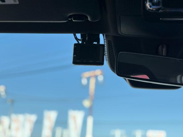 Ｂクラス Ｂ１８０　ＡＭＧライン　ユーザー買取車　レーダーセーフティ　ＡＭＧ１８ＡＷ　純正ナビ　フルセグＴＶ　Ｂｌｕｅｔｏｏｔｈ　バックカメラ　前後ドライブレコーダー　ＥＴＣ　スマートキー（40枚目）