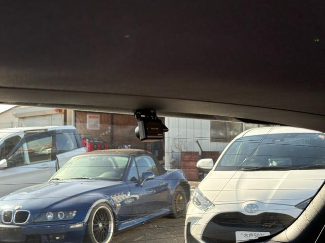 Ｂクラス Ｂ１８０　ＡＭＧライン　ユーザー買取車　レーダーセーフティ　ＡＭＧ１８ＡＷ　純正ナビ　フルセグＴＶ　Ｂｌｕｅｔｏｏｔｈ　バックカメラ　前後ドライブレコーダー　ＥＴＣ　スマートキー（41枚目）