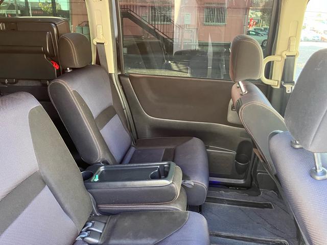 セレナ ハイウェイスター Vセレクション 社外ナビ フルセグTV 純正アルミ 両側電動スライドドア HID バックカメラ(24枚目)