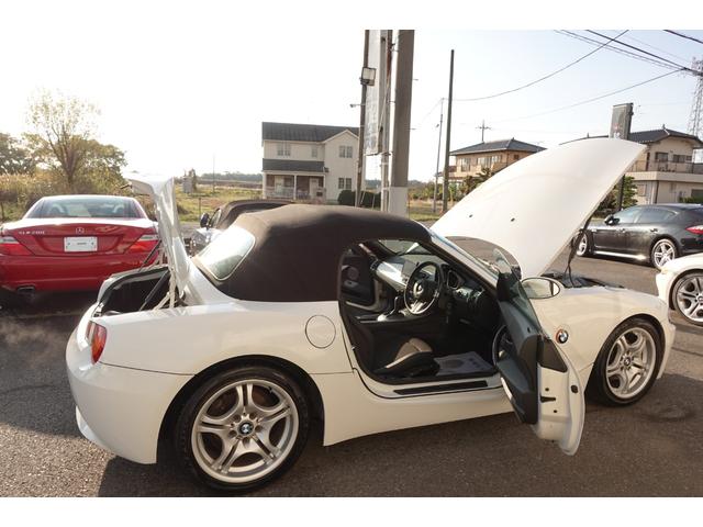 BMW Z4 2.2i, 2004, PEARL, 33000 km